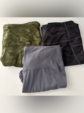 Athletic leggings 3 Pair Women’s Gray, Olive Camo, Black Camo - L